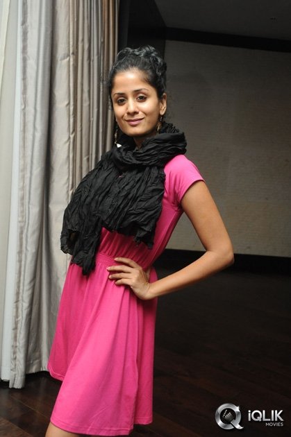 Anukriti-at-Player-Movie-Poster-Launch